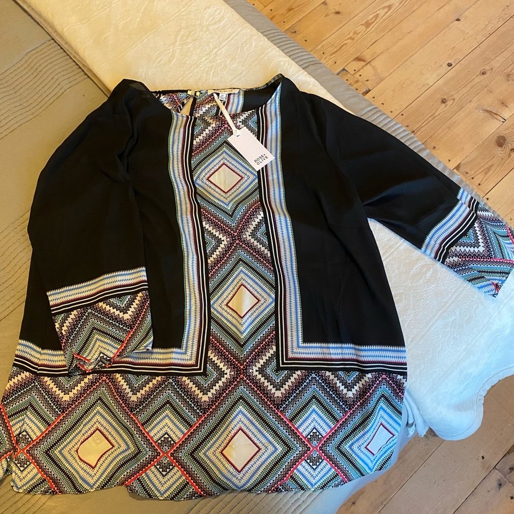 Rose & olive shirt
